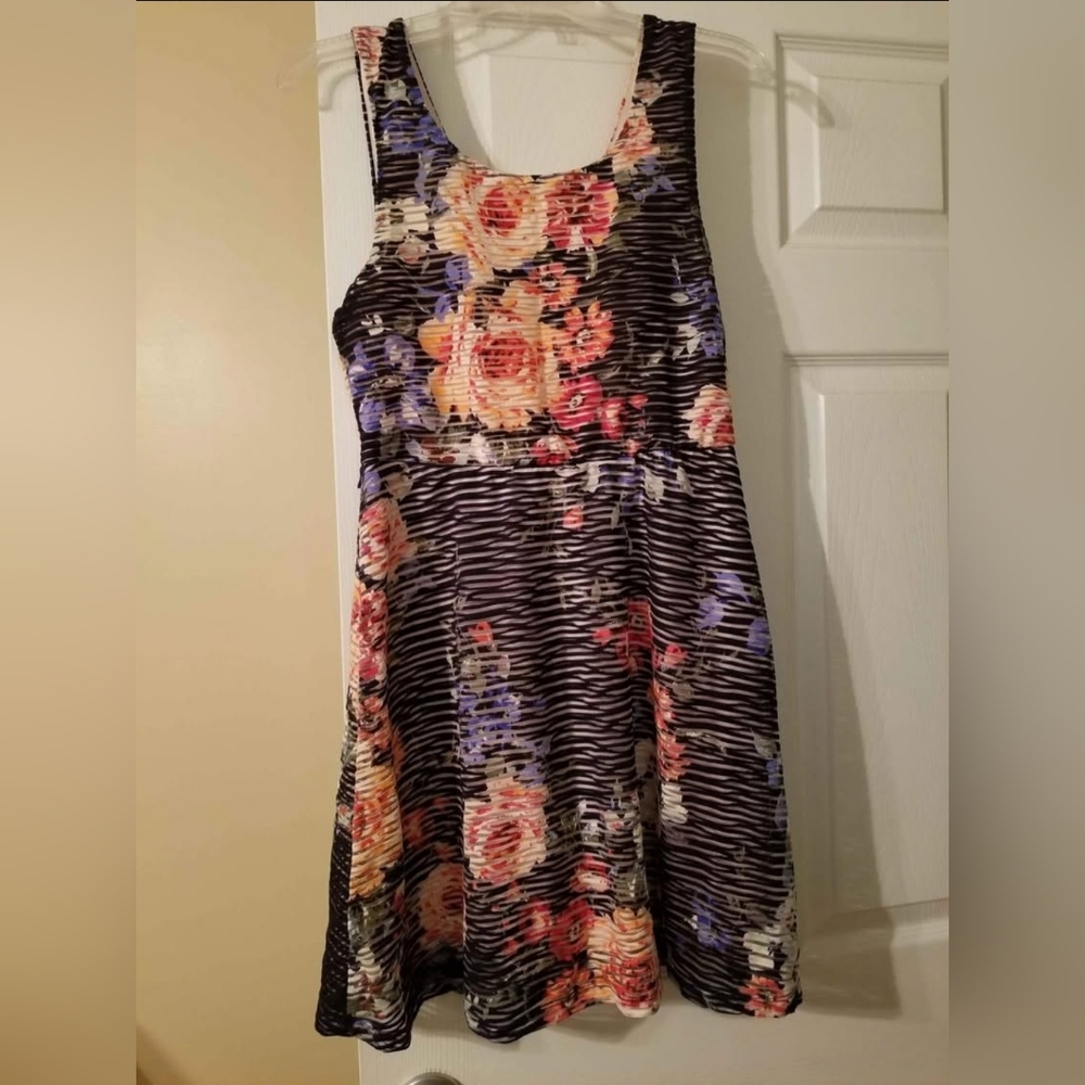 Floral Sleeveless Dress - Black and Multicolor